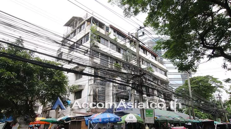  Office space For Rent in Ploenchit, Bangkok  near BTS Ploenchit (AA18663)